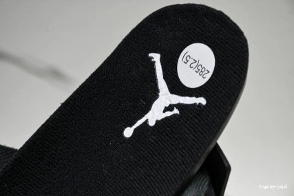 Hyperoad THUNDER' RETRO JORDAN 'WHITE AIR 4 1216